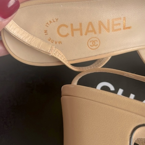 Authentic Chanel slingback small heels - Picture 8 of 11
